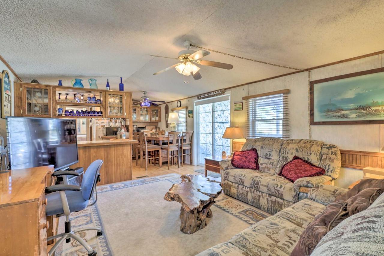 Вілла Quaint Chincoteague Island Hideaway With 2 Porches! Екстер'єр фото