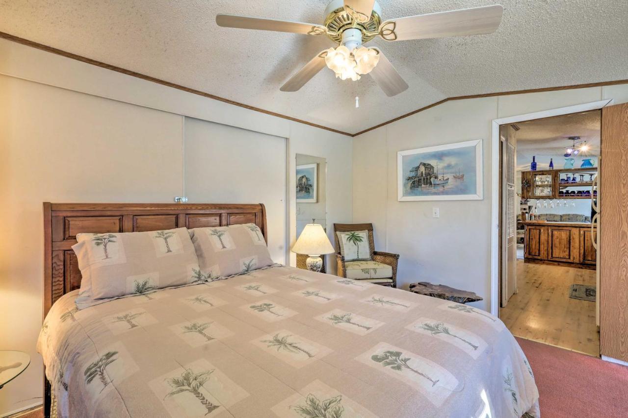 Вілла Quaint Chincoteague Island Hideaway With 2 Porches! Екстер'єр фото